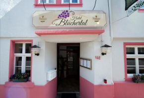 Гостиница Hotel Blüchertal  Бахарах